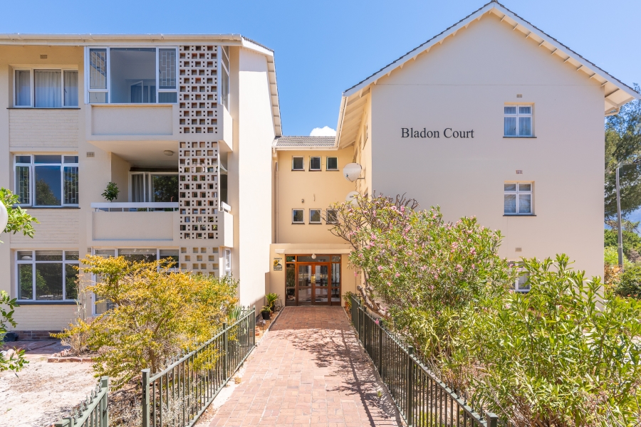 2 Bedroom Property for Sale in Pinelands Western Cape